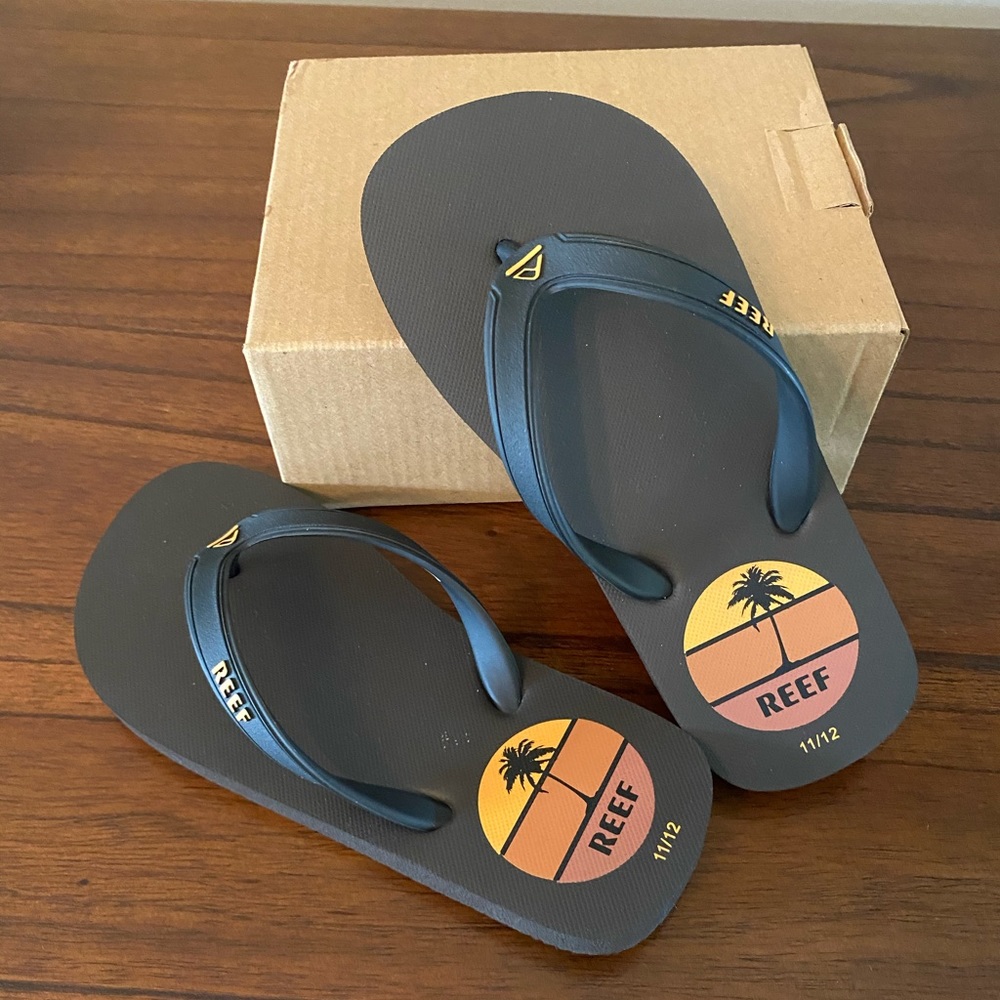 Brand New toddlers reef flip flops!